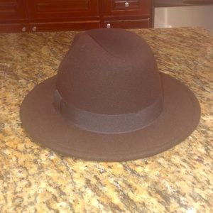 Brown hat